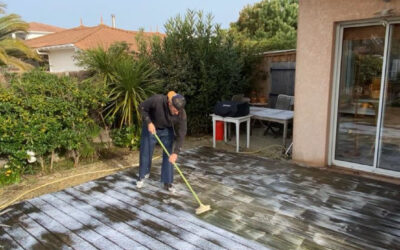 Pourquoi une terrasse devient-elle glissante et comment y remédier ?